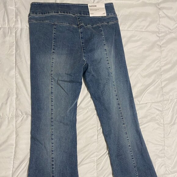 Garage - Low Rise Flare Jeans - Picture 4 of 7